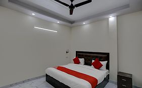 Hotel O Diamond Inn