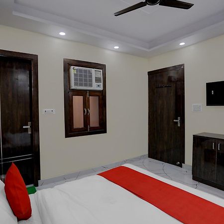 Hotel O Diamond Inn New Delhi Exterior photo